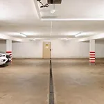 Oskar Im Baerenhuesli ティティゼー・ノイシュタット
